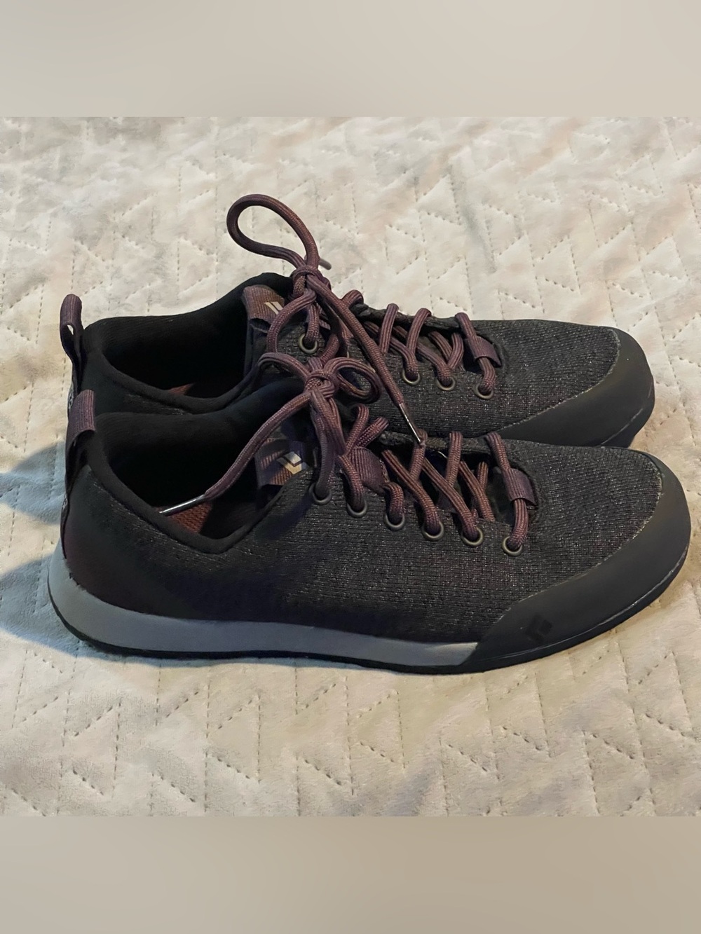 Black Diamond Equipment shoes womens 6.5 EUC - Picture 1 of 9